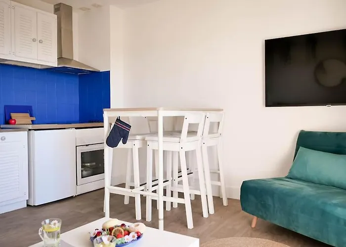 Lejlighed Detente Avec Vue Sur Le Petit Port Hyères